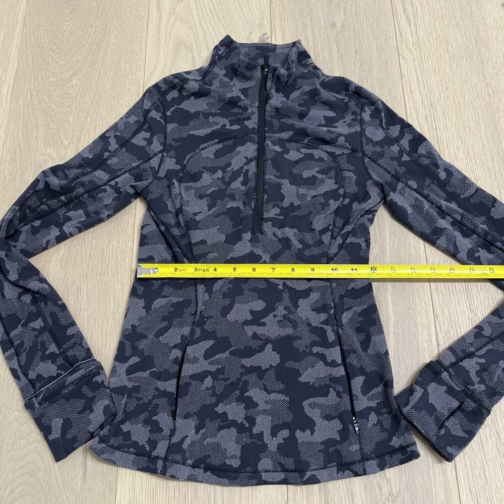 Lululemon Run Briskly 1/2 Zip Heritage Camo Jacquard Black Lunar Rock Size 4 - Picture 8 of 8